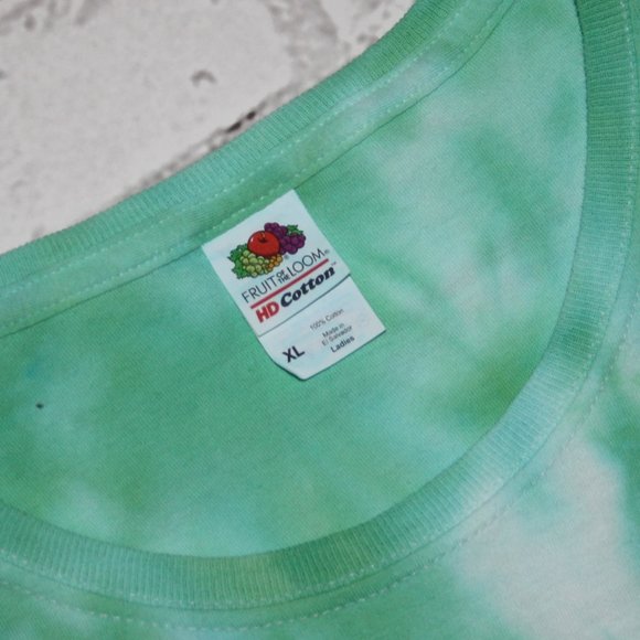 🍍💚✨ Handmade Tie-Dye Tee · Green + Gold Pineapple · Size XL · NWT - Picture 4 of 4